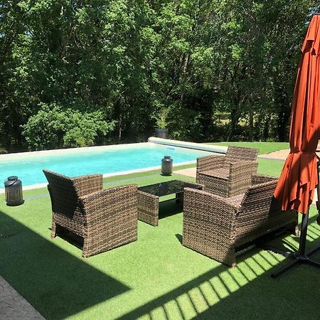 Charmant Petit gite au milieu de la Verdure Coulounieix-Chamiers Extérieur photo